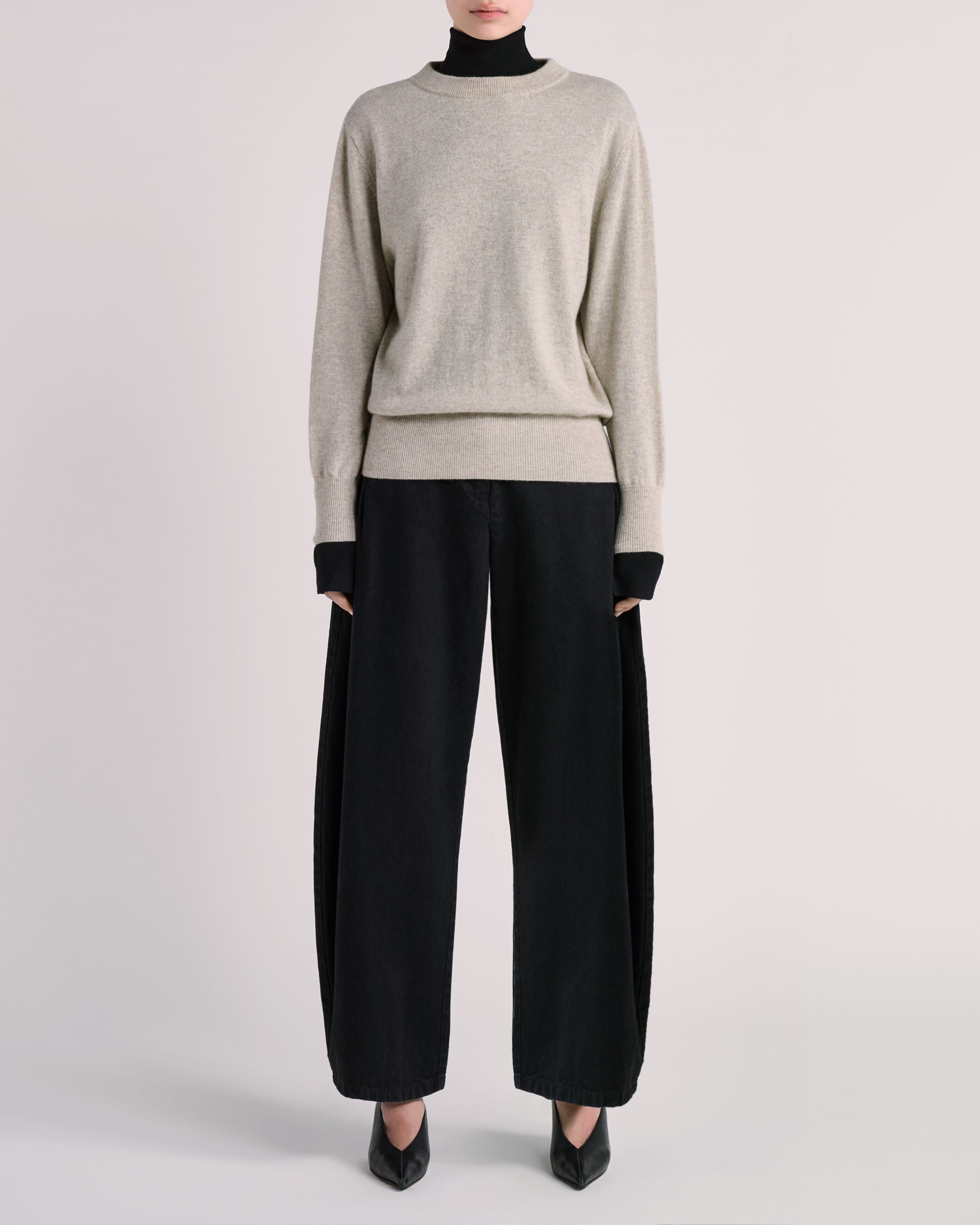 Front view of ESSE knitwear photographed for fashion e-commerce