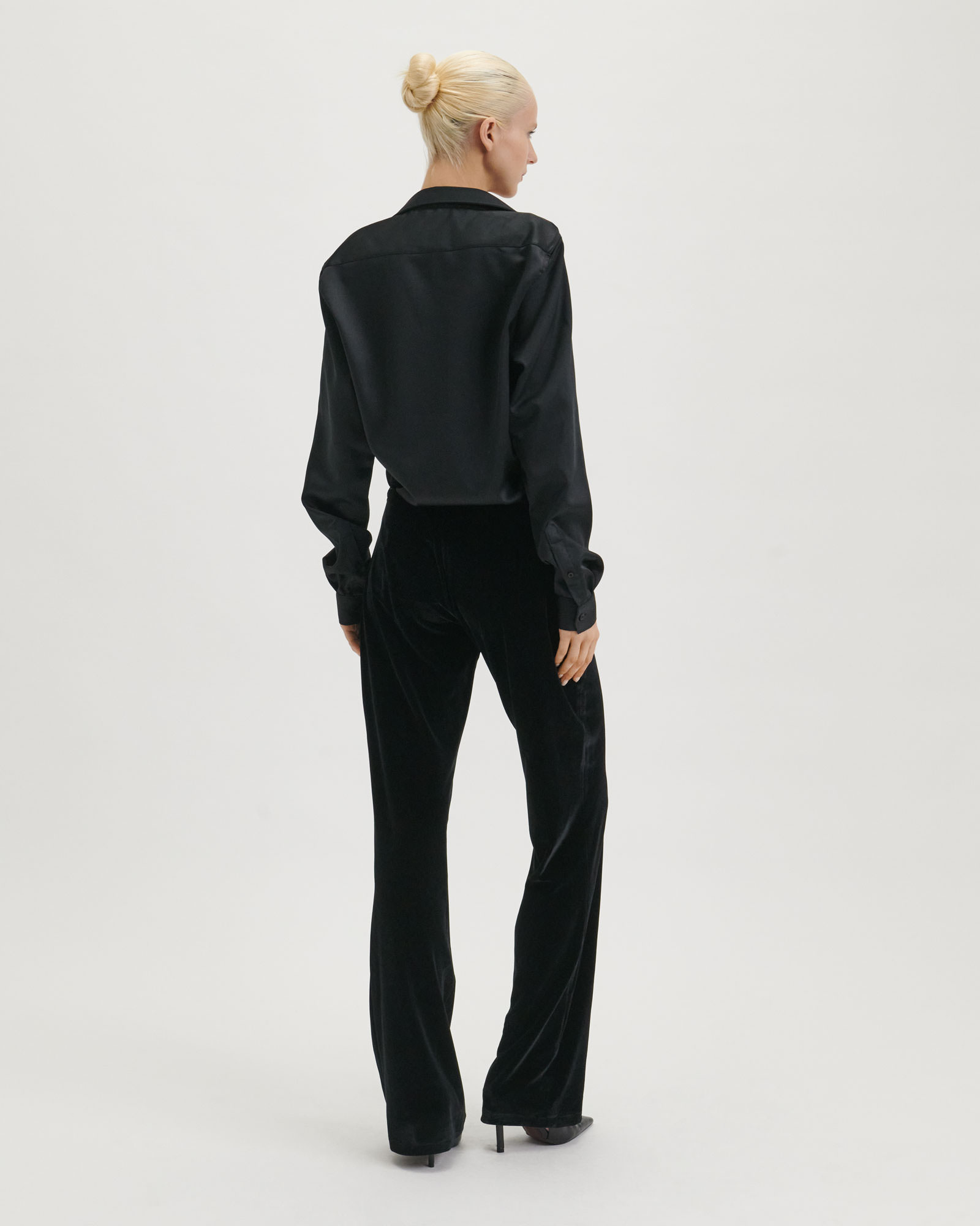 berkeley-fashion-ecommerce-photography-black-blouse-trousers-back