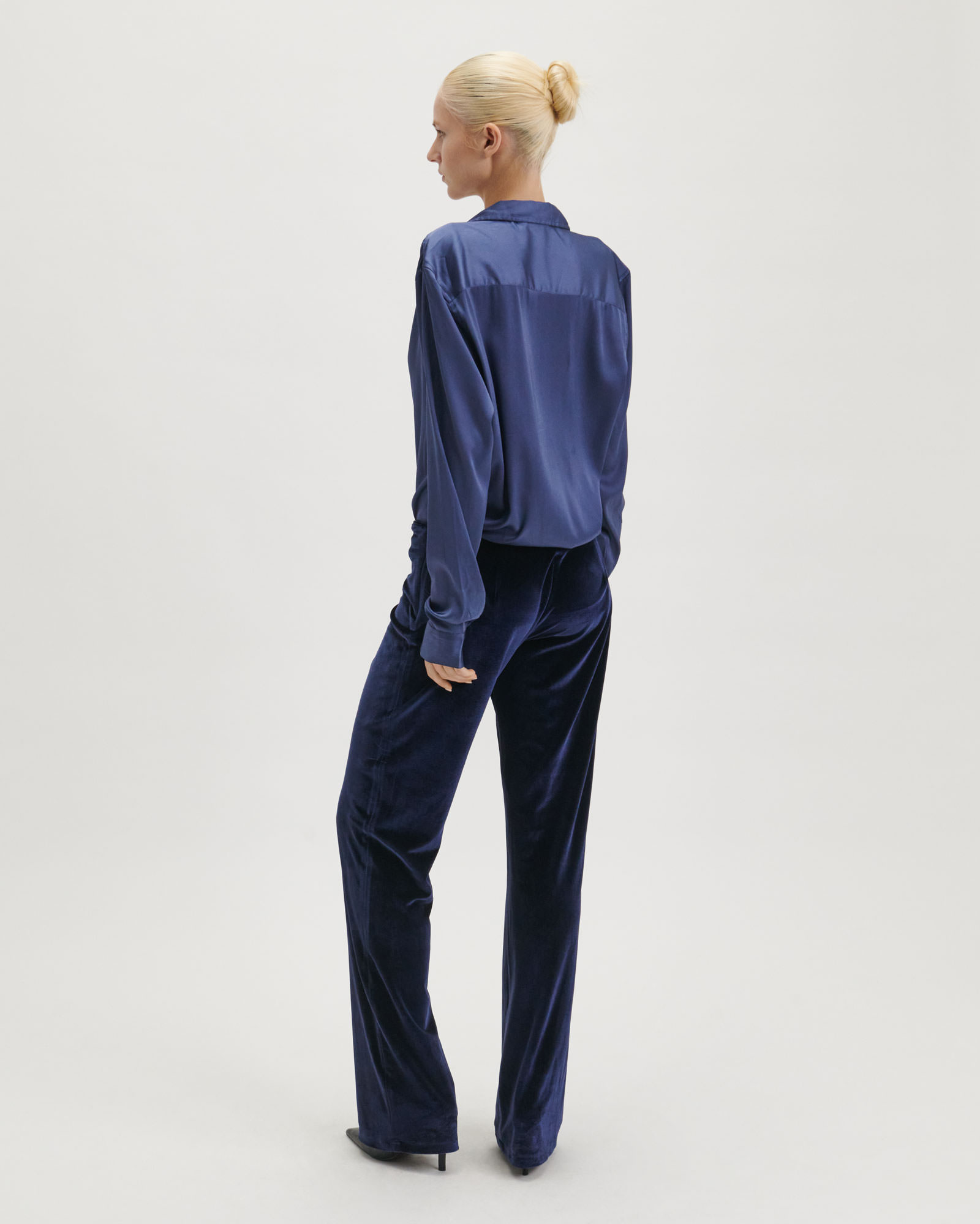 berkeley-fashion-ecommerce-photography-blue-blouse-trousers-back