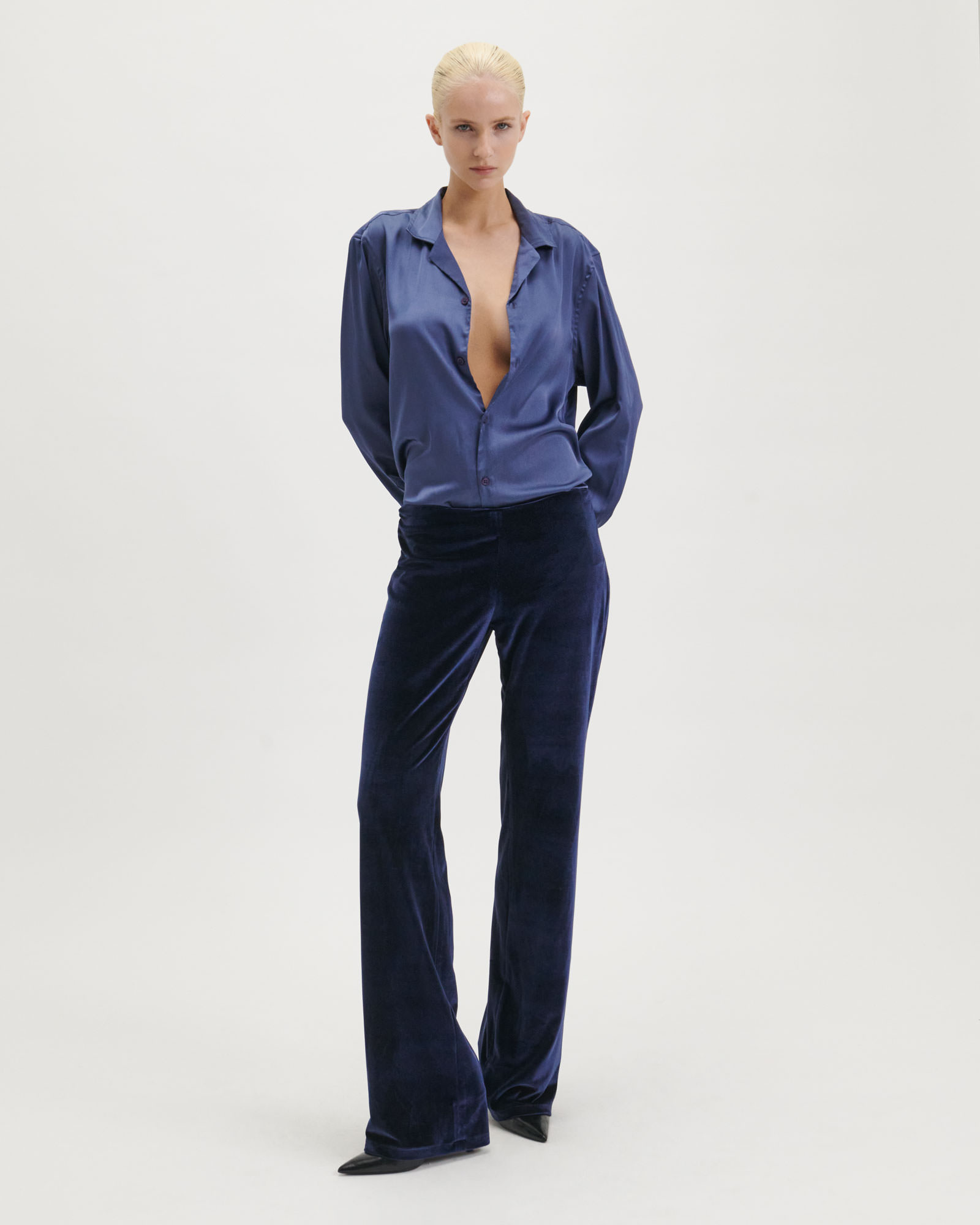 berkeley-fashion-ecommerce-photography-blue-blouse-trousers-front