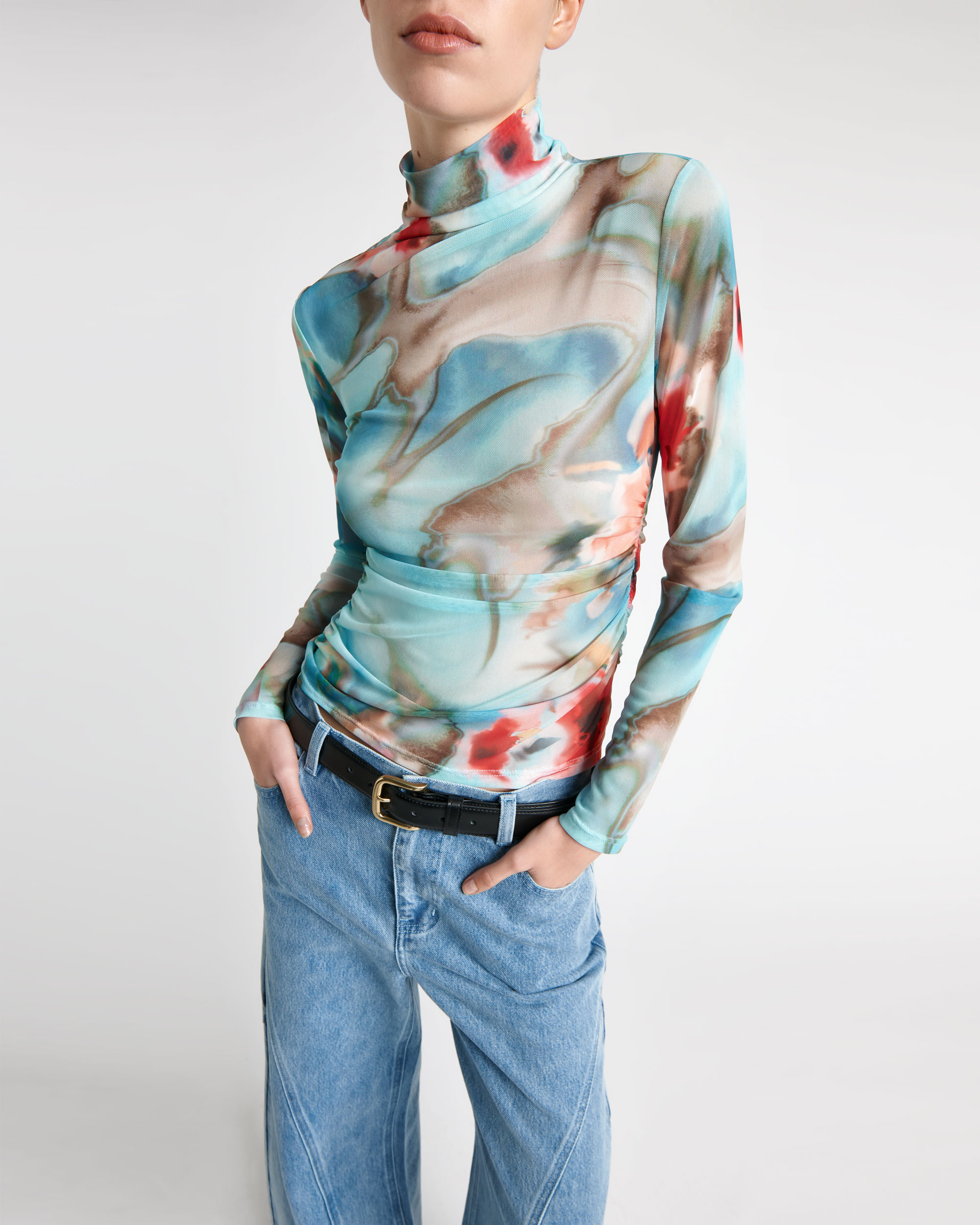 shoot-studio-cue-archive-printed-top-aqua-multicolour-front-detail