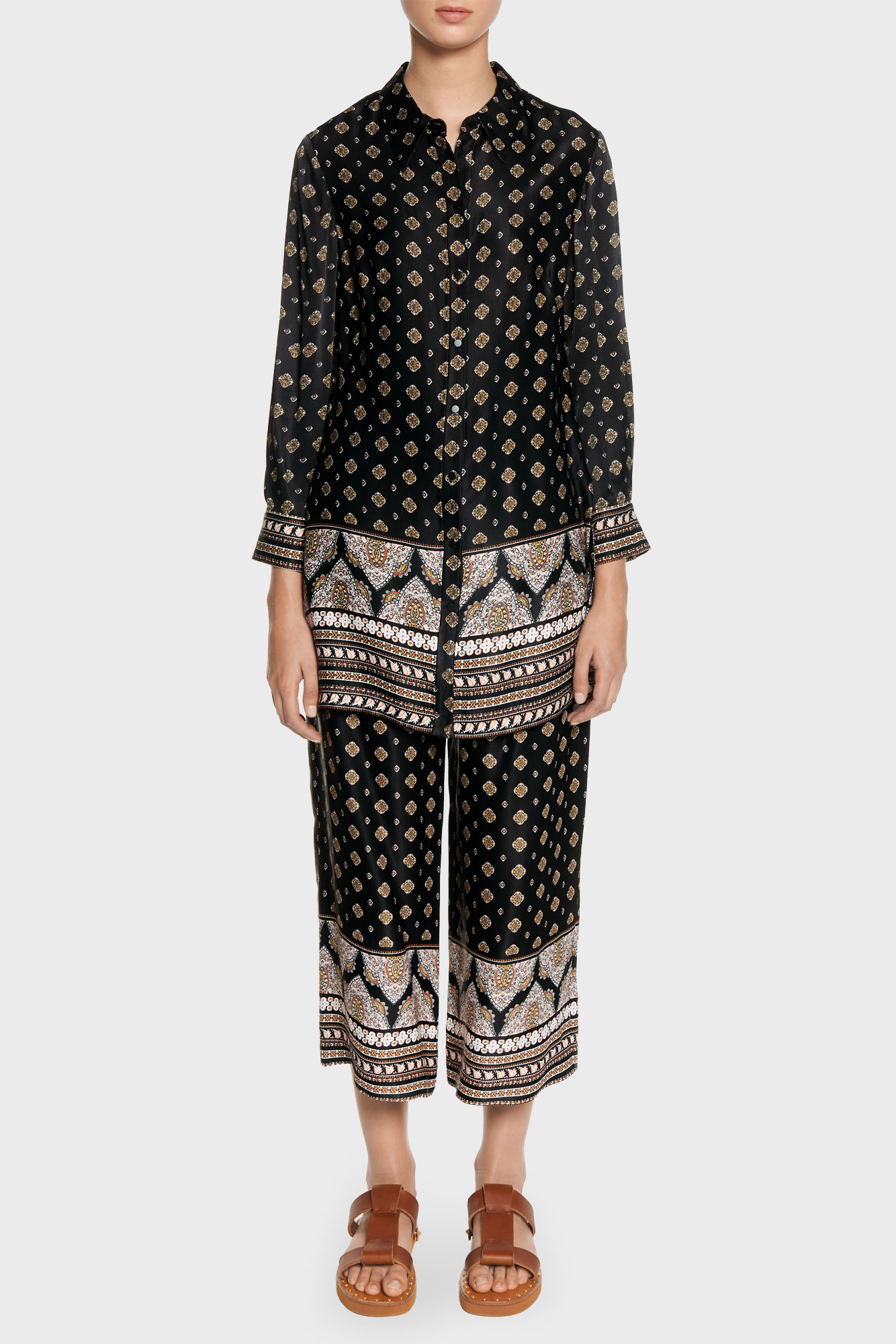 veronika-maine-fashion-ecommerce-black-border-print-shirt-culottes-front